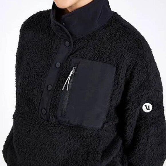 Vuori Cozy Sherpa Popover in Black Size Large - Picture 11 of 16